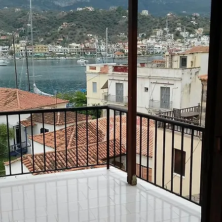Maisonette Faidra Poros Galatás