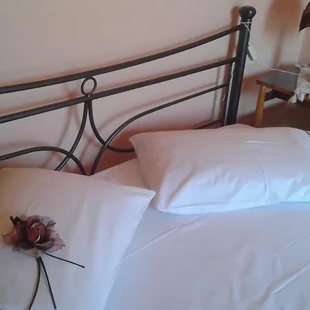 Maisonette Faidra Poros *